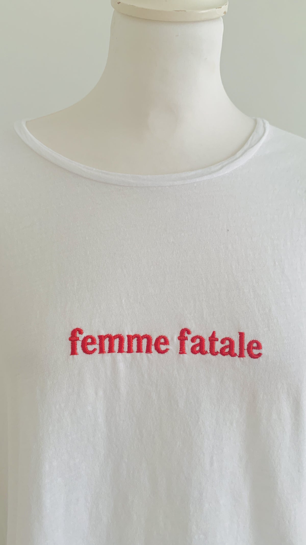 Camiseta Femme Fatale