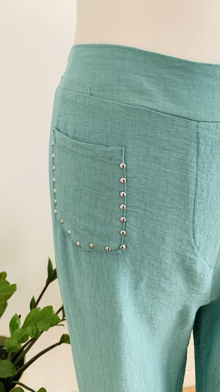 Pantalón Tachas